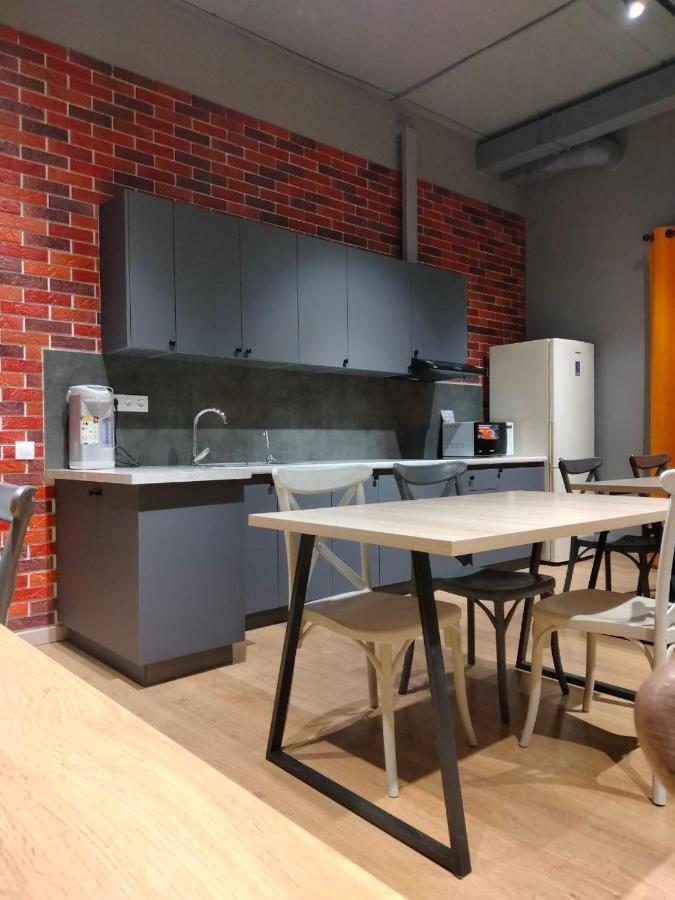 Hostel Bro Astana Екстер'єр фото